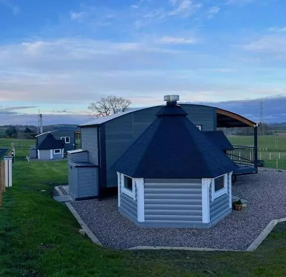 ホテル Capledrae Farmstay Shepherds Huts
