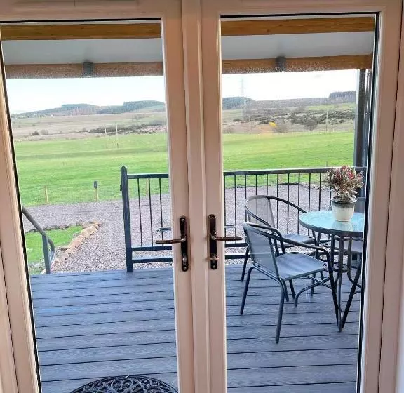 ホテル Capledrae Farmstay Shepherds Huts