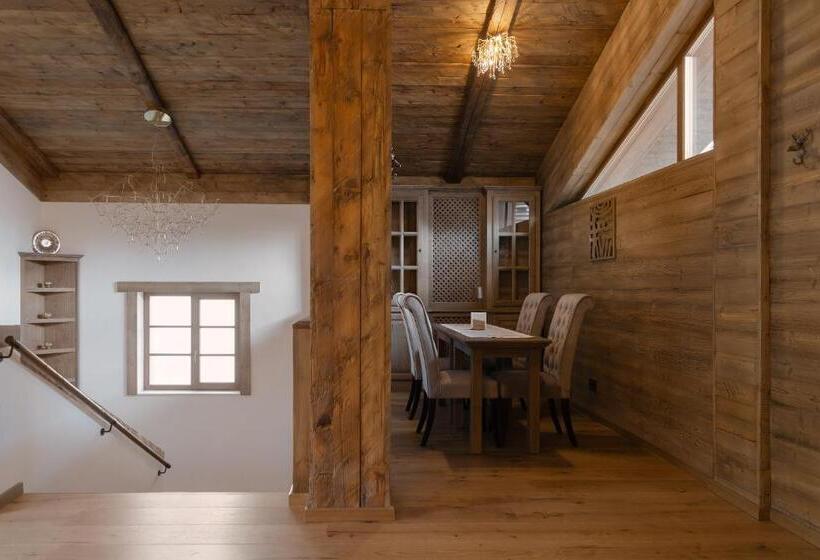 فندق Chalet Royal