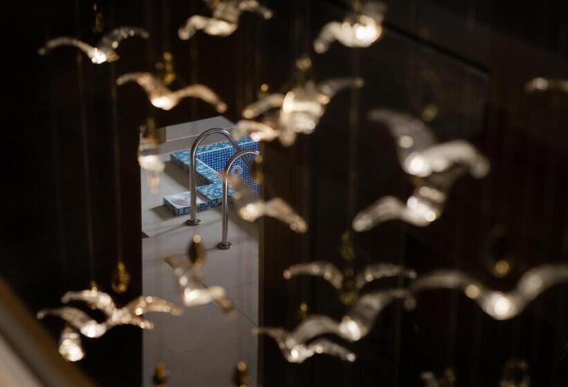 فندق Chalet Royal