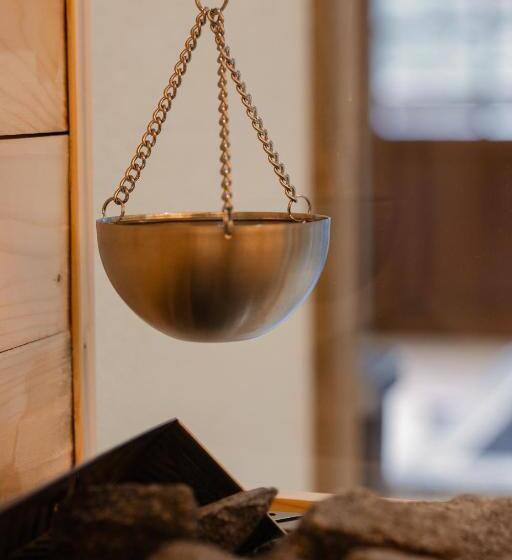 فندق Chalet Royal