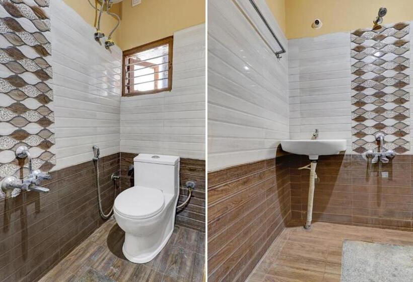 Отель Collection O Waiterly Boarding & Lodging