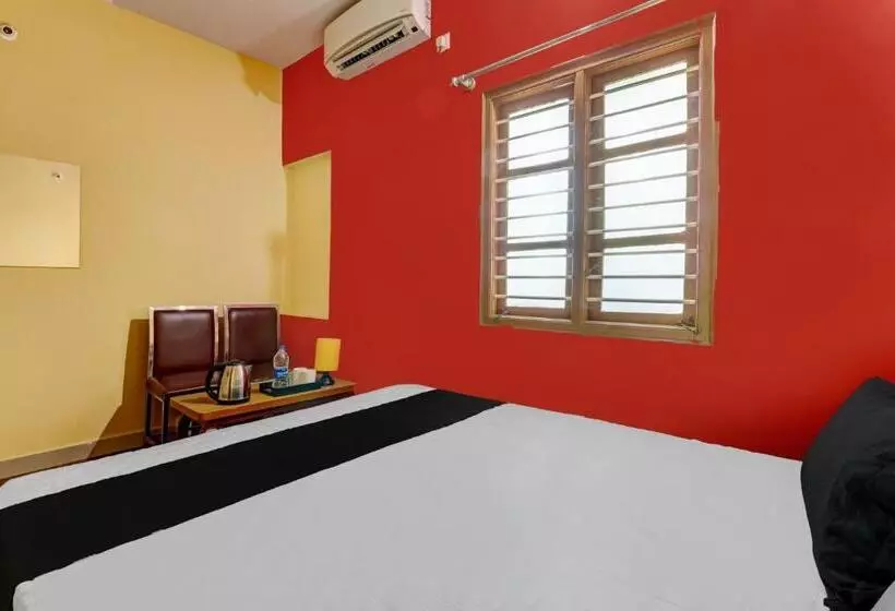 هتل Collection O Waiterly Boarding & Lodging