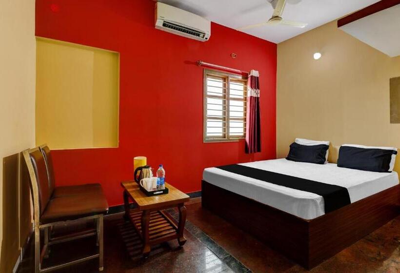 Отель Collection O Waiterly Boarding & Lodging