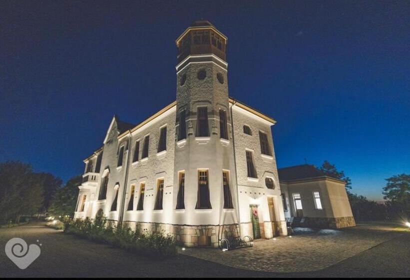 בית מלון כפרי Graefl Major Kétútköz