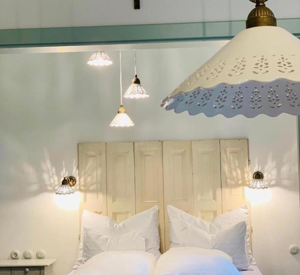 בית מלון כפרי Graefl Major Kétútköz