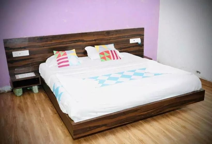 Hotelli Karla Retreat