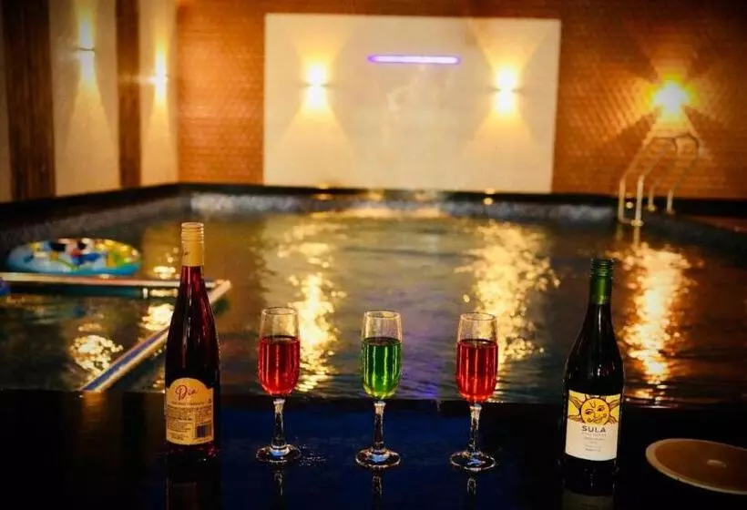 Hotelli Karla Retreat