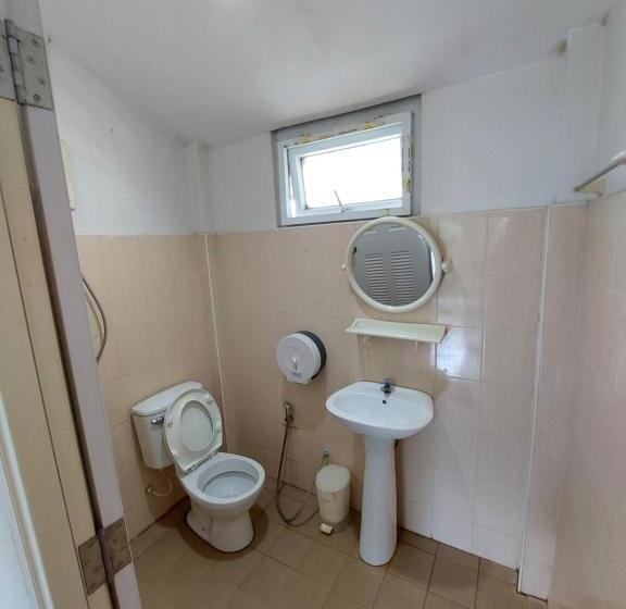 Szálloda Loma Beach Resort