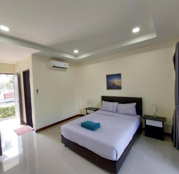 Szálloda Loma Beach Resort