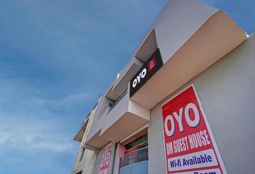 호텔 Oyo D. M. Guest House