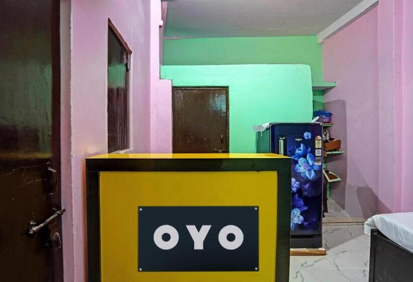 호텔 Oyo D. M. Guest House