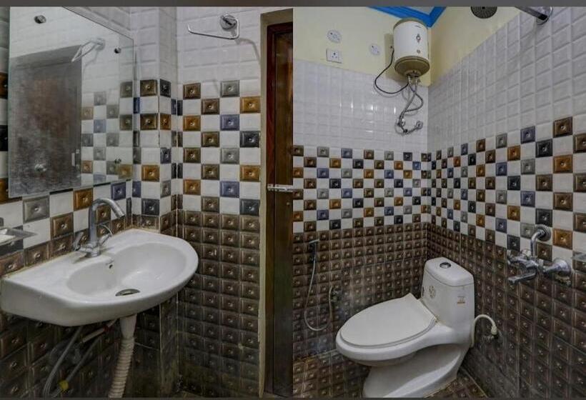 בית מלון כפרי Rajvanshi Guest House