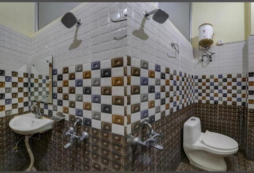 בית מלון כפרי Rajvanshi Guest House