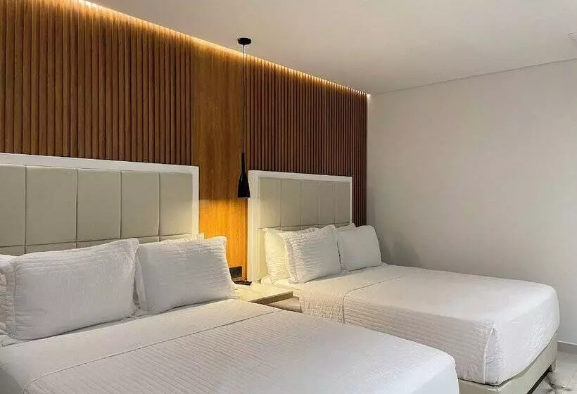 Hotelli S 111