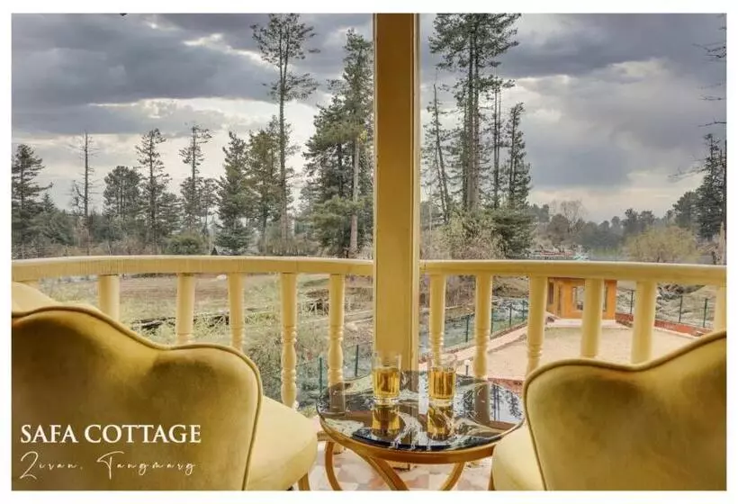 ホテル Snow Resort Gulmarg