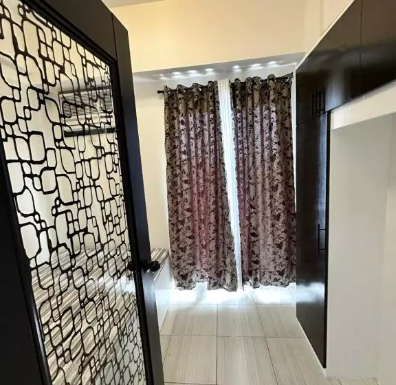 Condominium Smdc Paranaque Near Airport With Balcony