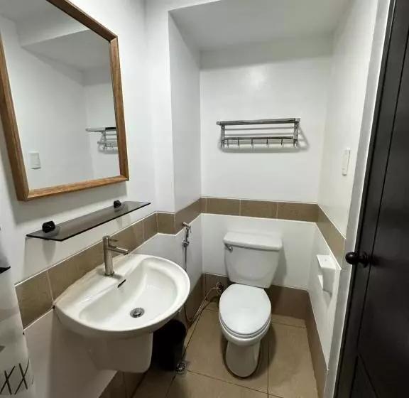 Condominium Smdc Paranaque Near Airport With Balcony