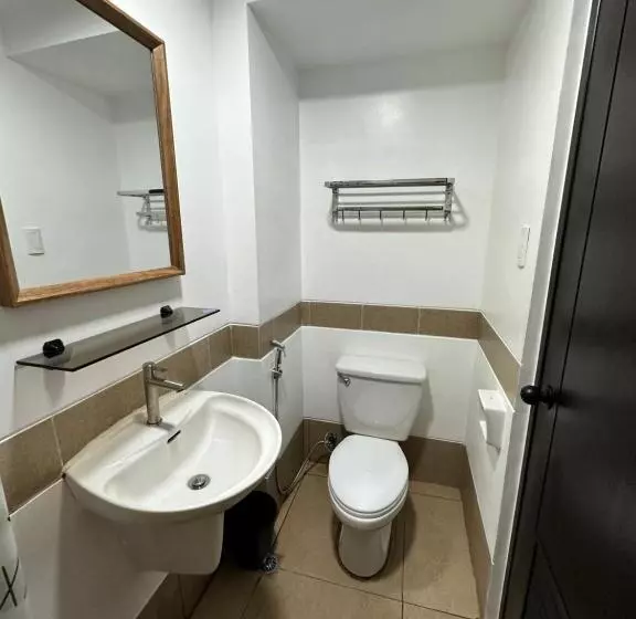 Condominium Smdc Paranaque Near Airport With Balcony
