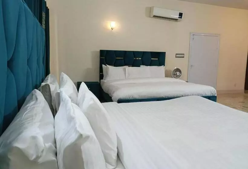 پانسیون City Light Guest House