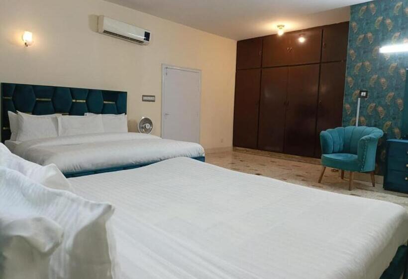 پانسیون City Light Guest House