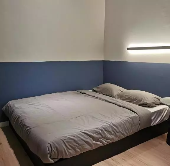 ペンション Number Six Smart Guest House