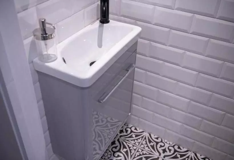 ペンション Stylish King Size Room In Modern Renovated House