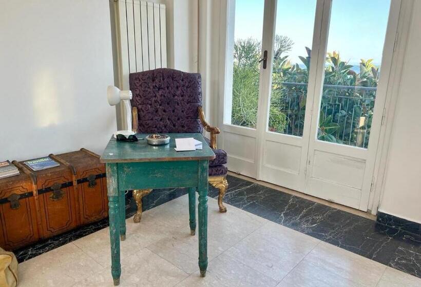 پانسیون Villa Jole Faraglioni Acitrezza