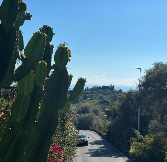 پانسیون Villa Jole Faraglioni Acitrezza