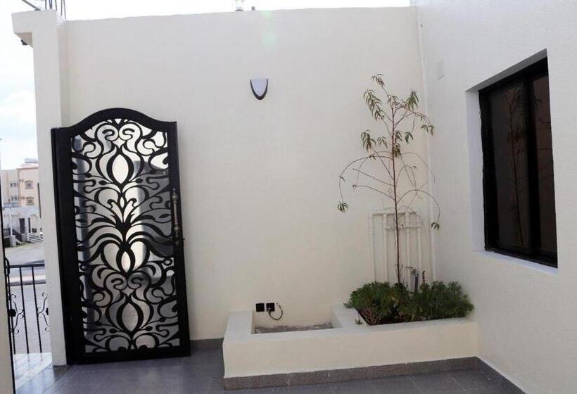 Resort نيلوفر بيتي