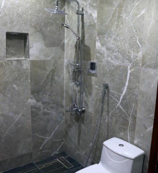 Resort نيلوفر بيتي