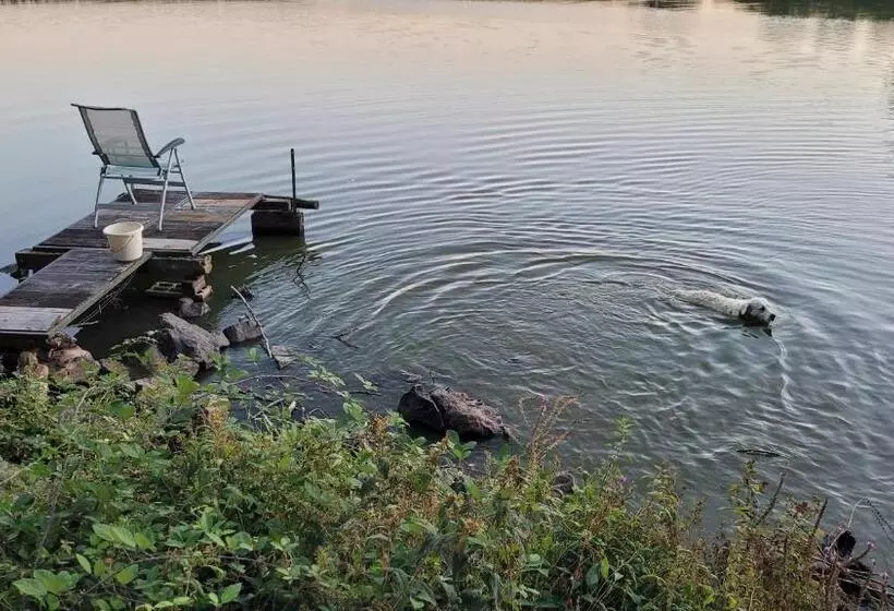 ベッドアンドブレックファースト Chateau Le Plessis