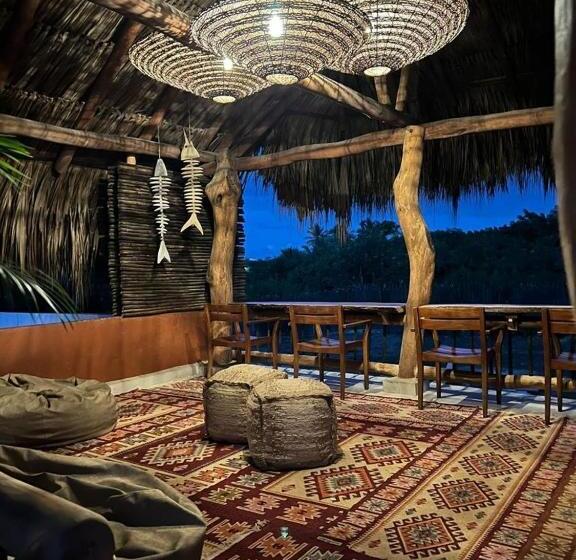 تختخواب و صبحانه Las Dunas Beach Guest House