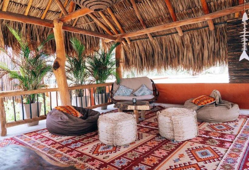 تختخواب و صبحانه Las Dunas Beach Guest House