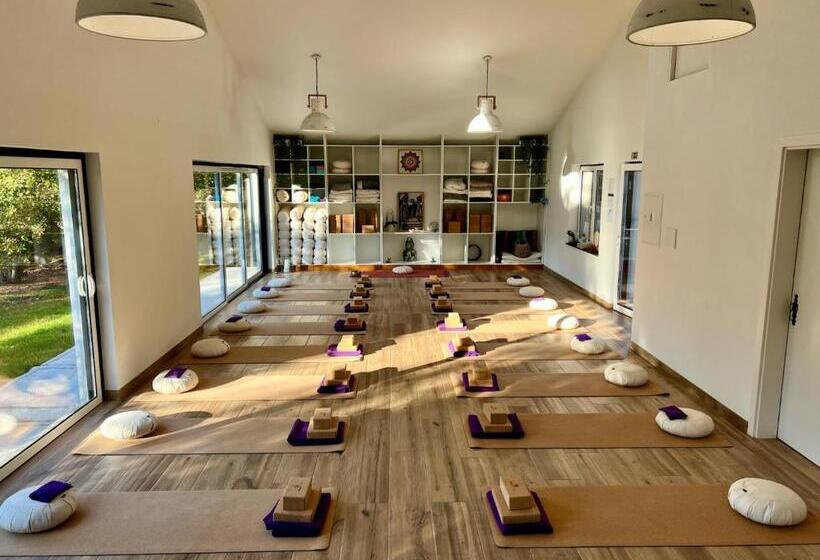 ベッドアンドブレックファースト Quinta Catrinandes Retreat Center