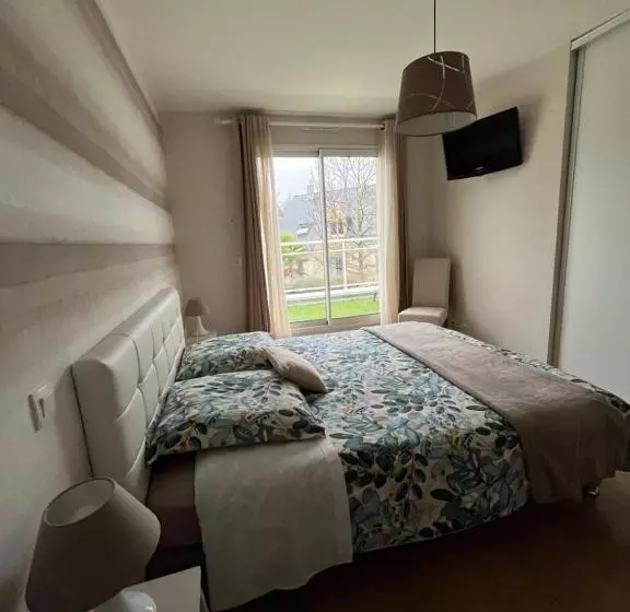 تختخواب و صبحانه Villa La Combe