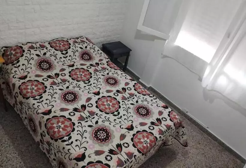 Hotelli Almirante Brown 49