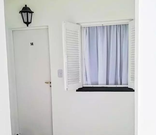 Hotelli Almirante Brown 49