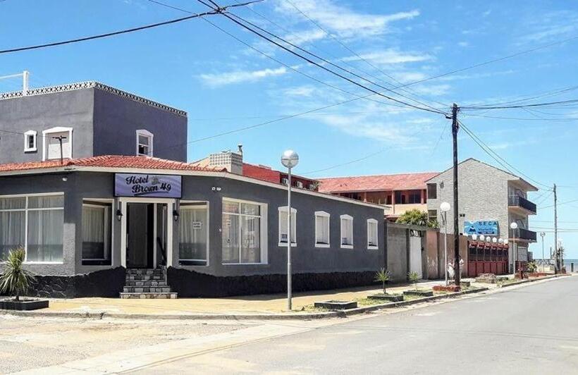 酒店 Almirante Brown 49