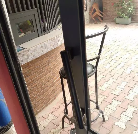 Hotelli Béni Plus
