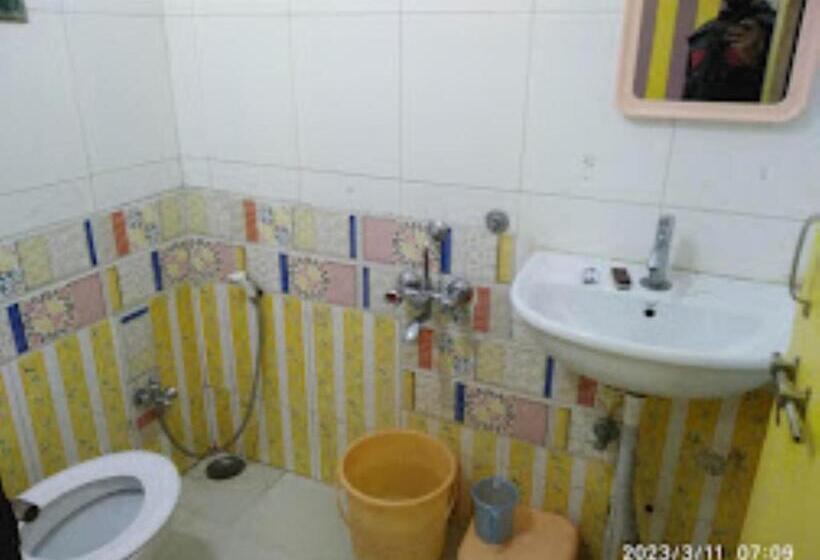 בית מלון כפרי Holiday Pride Aurangabad