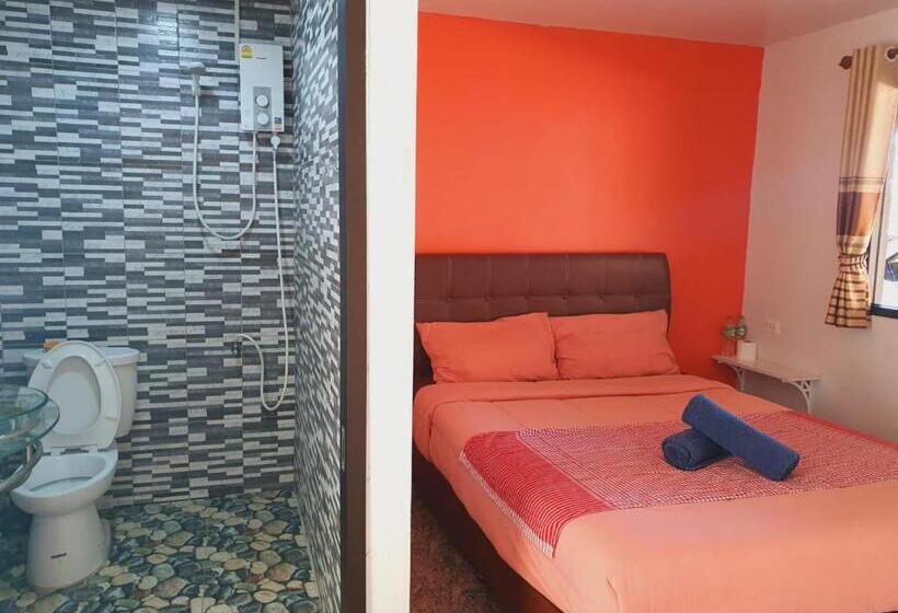 בית מלון כפרי Huai Ngu Farm Stay