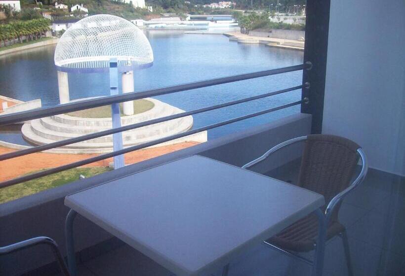 Отель Lagar Do Lago