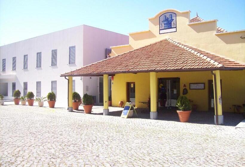 Отель Lagar Do Lago