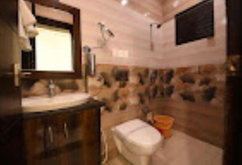 호텔 Madhav Muskan Residency , Mathura