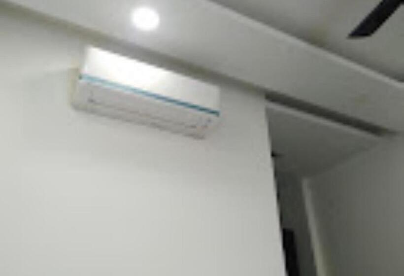 호텔 Madhav Muskan Residency , Mathura