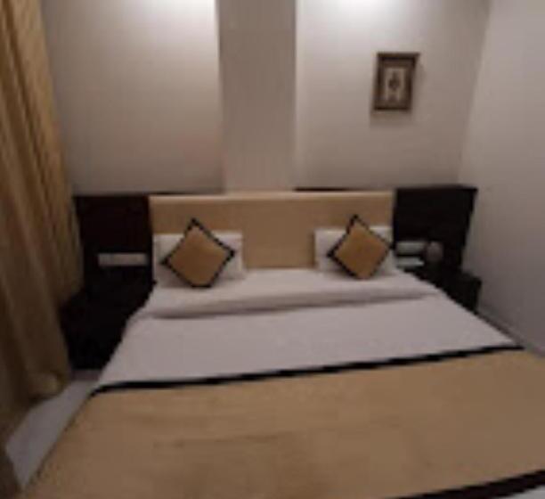 호텔 Madhav Muskan Residency , Mathura