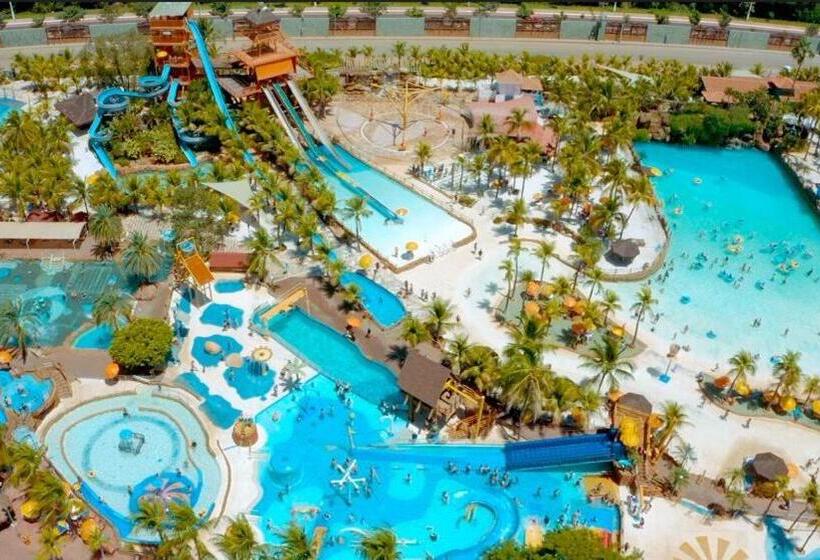 هتل Mery Alissan Correa