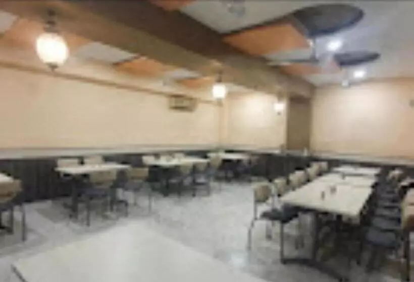 ホテル Pritam Palace , Dhule
