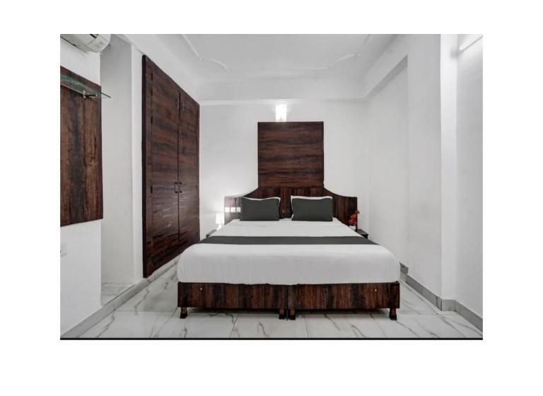 هتل Sky Heights Palace